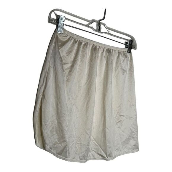Vintage Vanity Fair Short‎ Slip Small - Picture 2 of 4